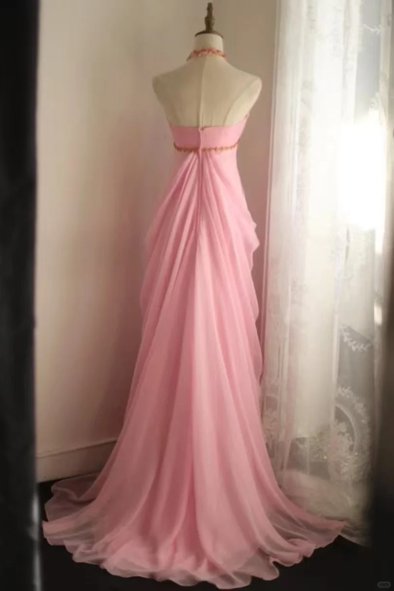 Glamorous Pink Chiffon Halter-Neck Ruched Bodice Prom Dress DP7649