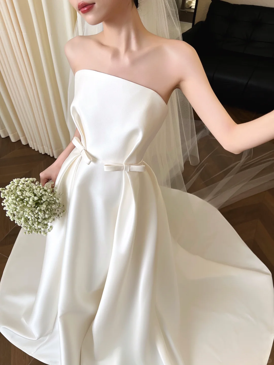 Glamorous Satin A-Line Strapless Wedding Dress with Detachable Tulle Veil DP7123