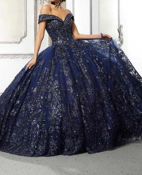 Funkelndes marineblaues schulterfreies, perlenbesticktes Ballkleid für Sweet 15 Quinceañera DP7923