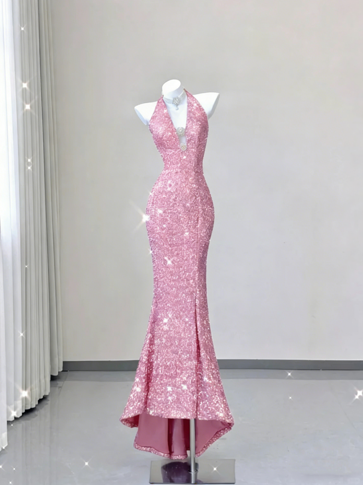 Elegant Sequins V-neck Halter Dress Mermaid Long Prom Dress Evening Dress DP3790