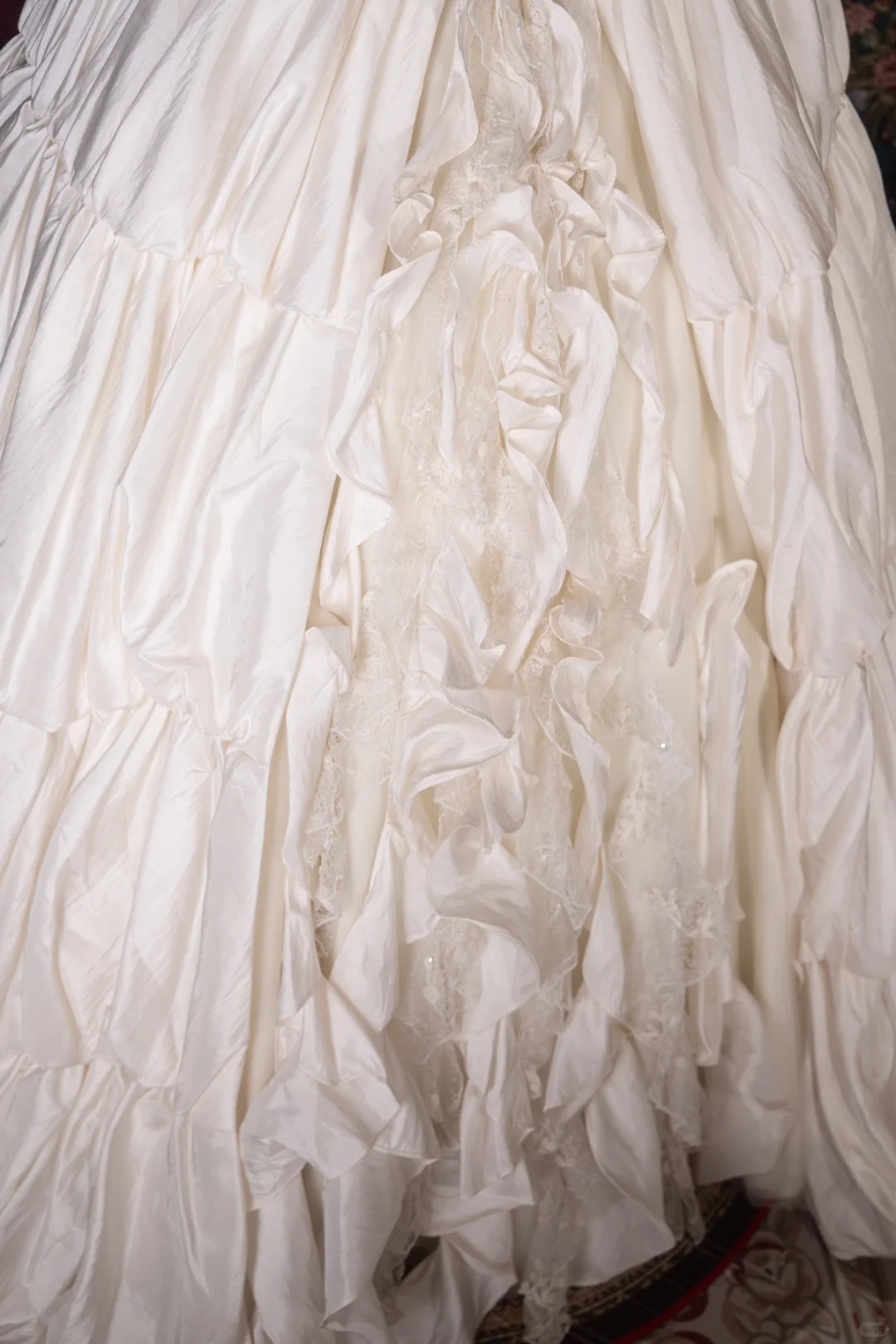 Vintage Ivory Strapless Tiered Lace Spaghetti Strap Wedding Dress DP83 DSProm Vintage Ivory Strapless Tiered Lace Spaghetti Strap Wedding Dress DP83 DSProm