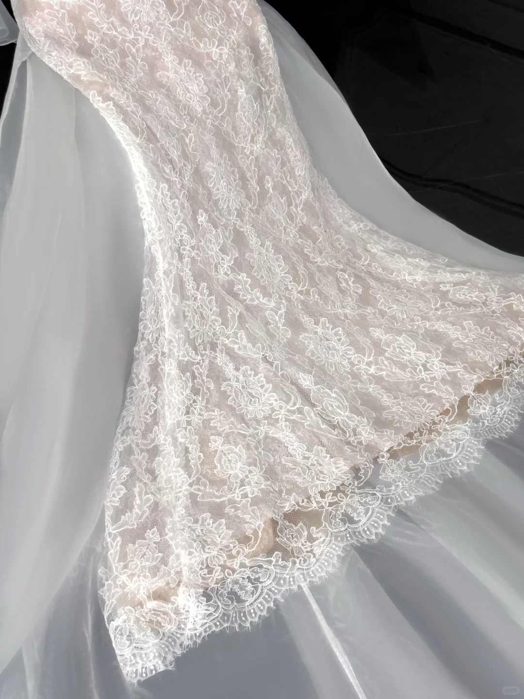 Elegantes Elfenbein-Applikationsdesign Meerjungfrau-Brautkleid, Ballkleid, Abendkleid DP6220
