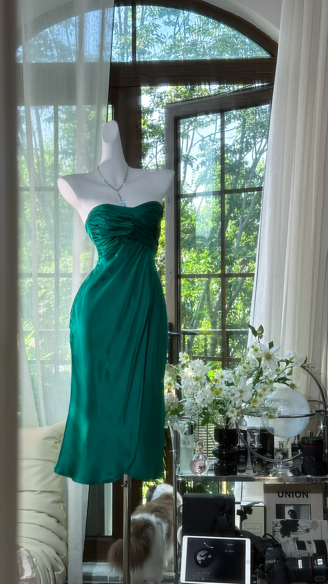 Enchanting Dark Green Sweetheart Strapless Sheath Satin Prom Dress Evening Dress DP6310