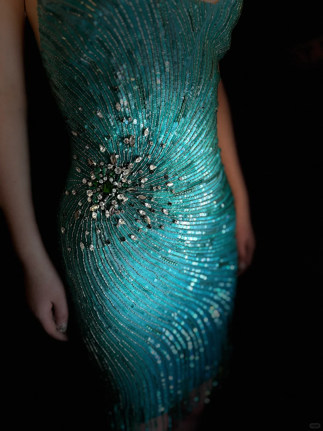 Vintage Blue-green Spaghetti Strap Sparkling Beaded Tassel Design Sheath Short Homecoming Dress DP6055