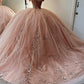 Robe de bal élégante rose à épaules dénudées en tulle brodé de perles et de fleurs, modèle DP7235