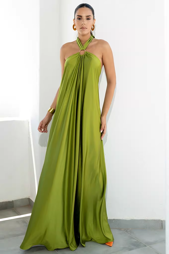 Glamorous Satin Halter-Neck Loose Flowy Evening Gown O-Ring Detail Prom Dress DP8113