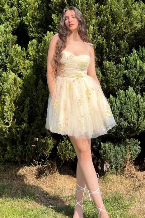 Elegant Floral Embroidered Spaghetti Strap Tulle A-Line Homecoming Dress DP8540