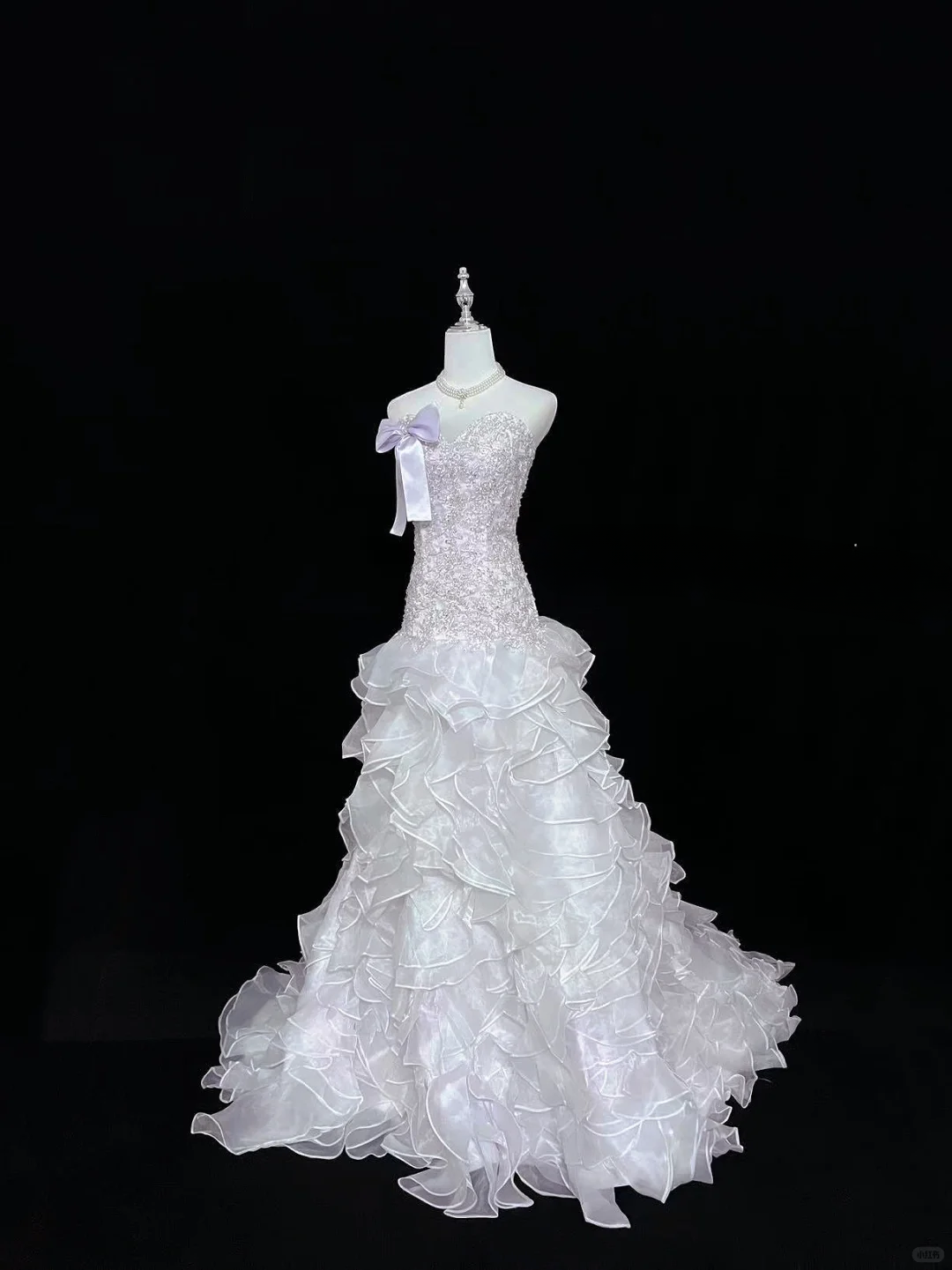 Elegant Lilac Strapless Mermaid Beaded Ruffled Tulle One-Shoulder Bow Evening Gown DP7368