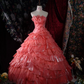 Magnifique robe de bal corail sans bretelles à volants superposés et fleurs 3D pour Sweet 15 ou Quinceañera DP7403
