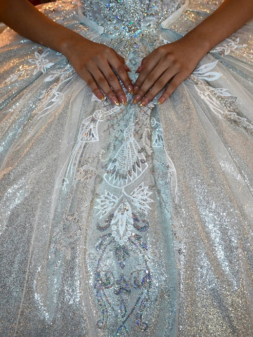 Elegant Light Blue Off-Shoulder Sweetheart Sequin Tulle Quinceanera Ball Gown DP7232