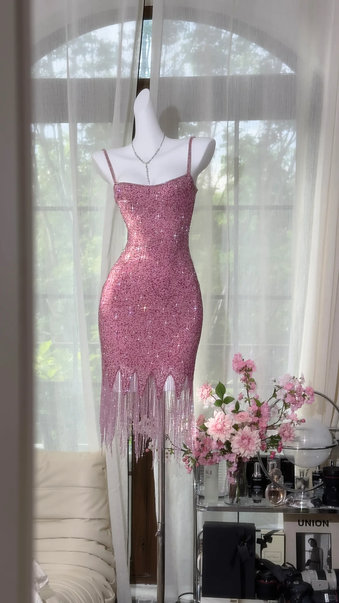 Vintage Pink Sparkling Sequin Spaghetti Strap Tassels Hem Romantic  Evening Dress Prom Dresses DP6140