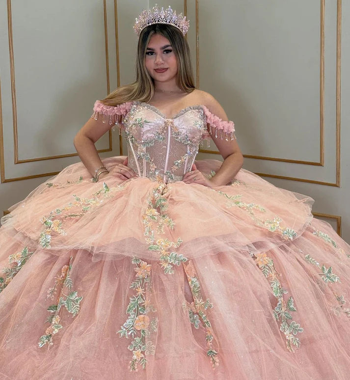 Robe de bal élégante rose à épaules dénudées, ornée d'appliqués floraux et décolleté en cœur, pour quinceañera DP7241