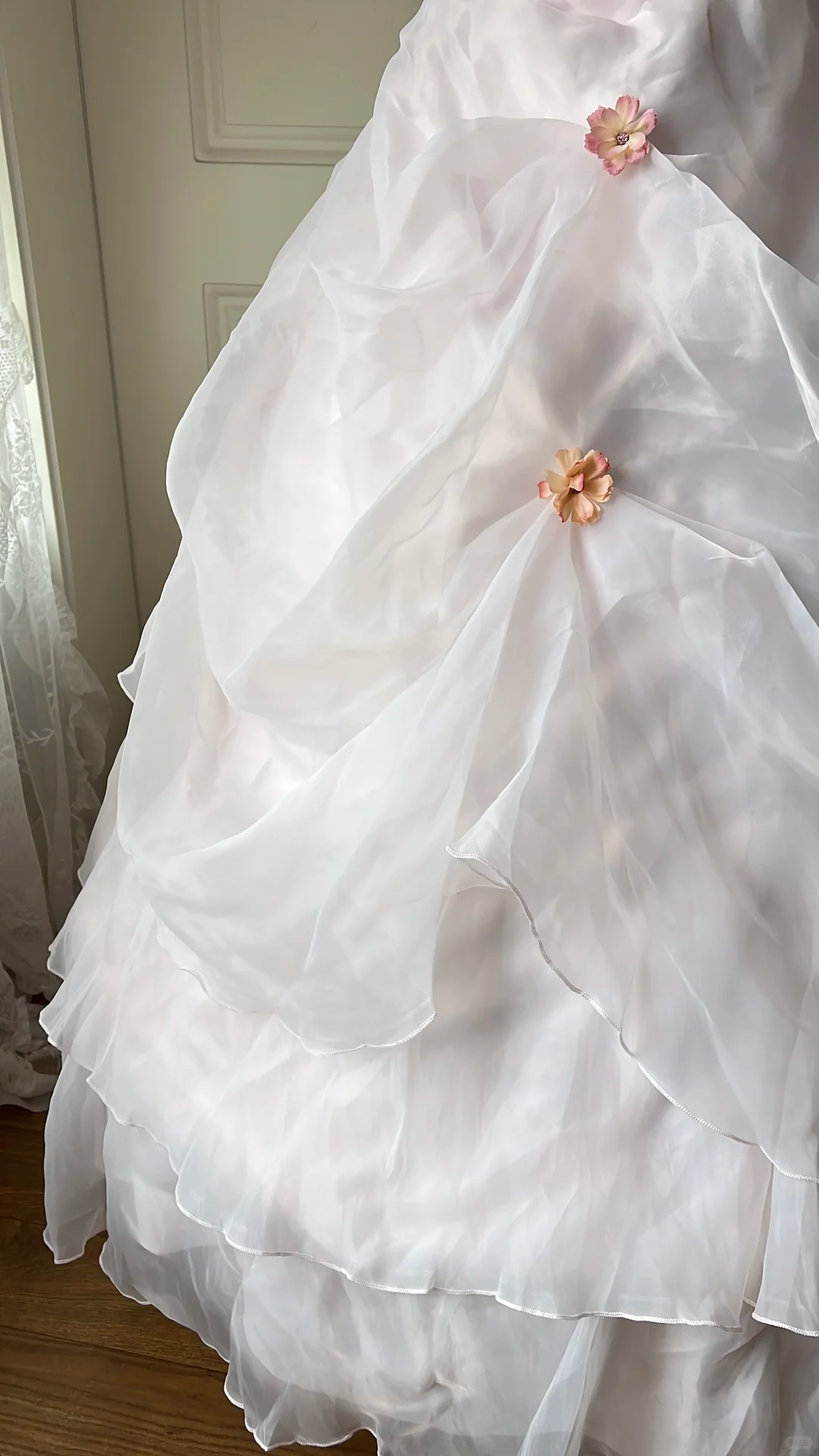 Vintage Light Pink Strapless Tulle 3D Floral Ruffled Tiered Sweet 16 Quinceanera Ball Gown DP7362