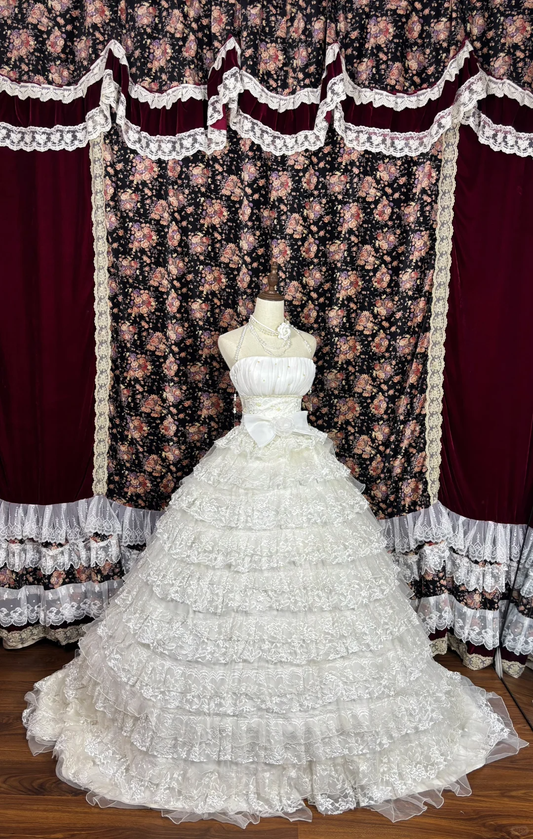 Beautiful Ivory Tulle Lace Strapless Appliques Sweet 16th Quinceanera A-Line Floor-length Tiered Evening Dress Prom Dress Ball Gown DP6275