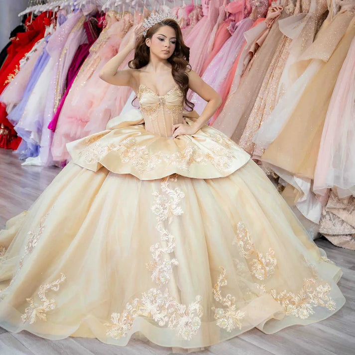 Robe de bal de quinceañera élégante couleur champagne, décolleté cœur, broderie dentelle, corsage à volants, DP7223