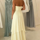 Trägerloses Vintage-Chiffon-Abendkleid mit floralen Details und Lagen-Look DP8439