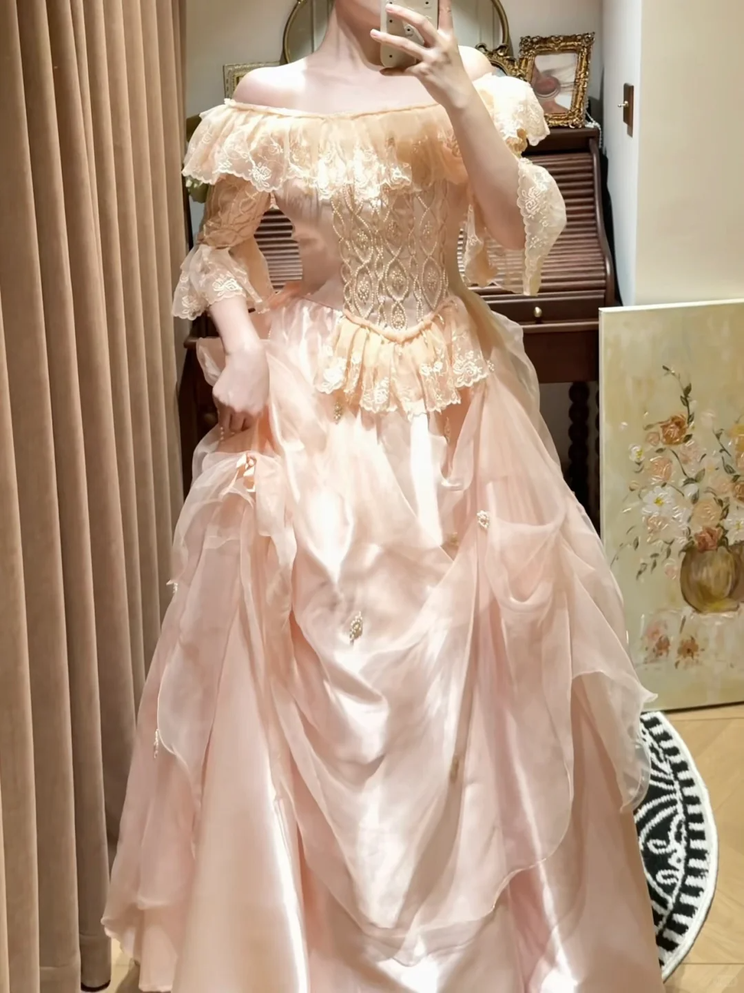Robe de mariée romantique intemporelle en dentelle rose vintage, tulle à volants et manches mi-longues, coupe trapèze, DP7253