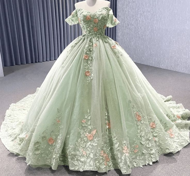 Glamorous Light Green Sweetheart Tulle Floral Appliques Quinceanera Ball Gown DP7142