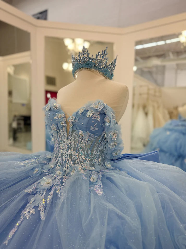 Glamorous Sky Blue Off-Shoulder Beaded Applique Sweetheart Quinceanera Sweet 15 Ball Gown DP7182