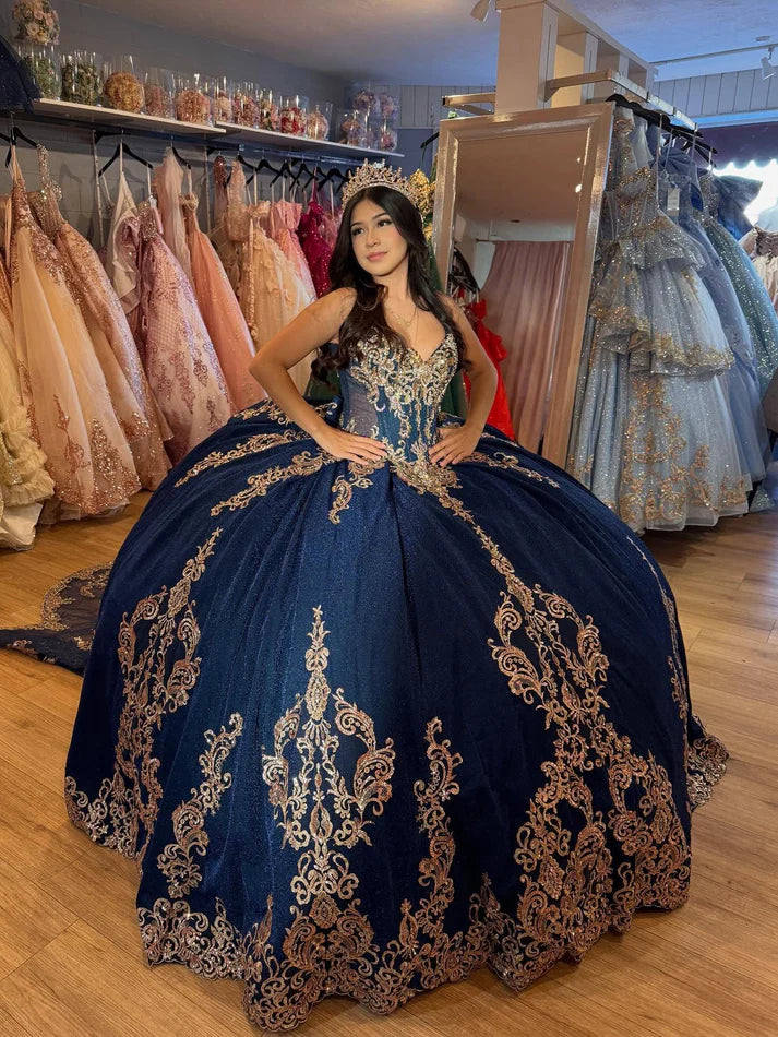 Chic Navy Blue Beaded Embroidery V-Neck Quinceanera Sweet 15 Ball Gown DP7189
