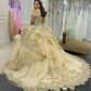 Robe de bal de quinceañera glamour en tulle à volants, or champagne doré, épaules dénudées, broderie de sequins et appliques, DP7220