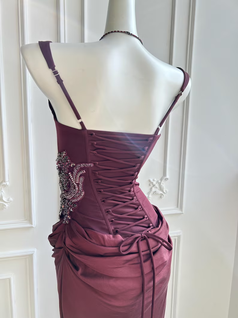 Elegant Burgundy Square Neck Corset Mermaid Beaded Evening Gown DP8399