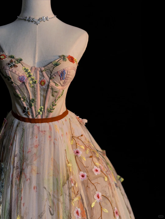 Elegantes A-Linien-Kleid mit Herzausschnitt und Blumenstickerei, langes formelles Abendkleid, DP5224