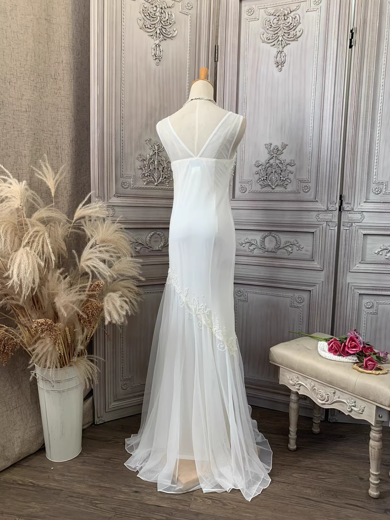 Vintage Ivory Sleeveless Mermaid Embroidery Tulle Wedding Dress DP7599