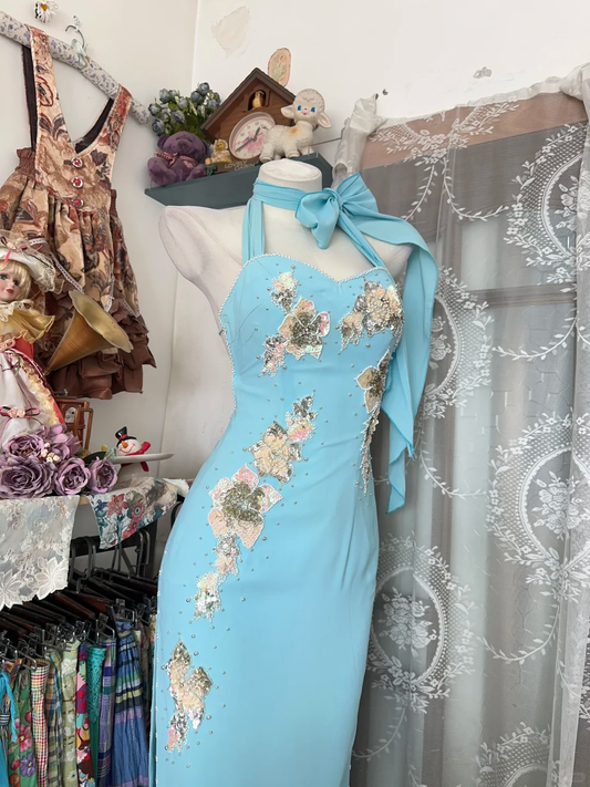 Vintage Light Blue Halter-Neck Maxi Prom Dress Lace Appliques & Bow Evening Gown DP8330