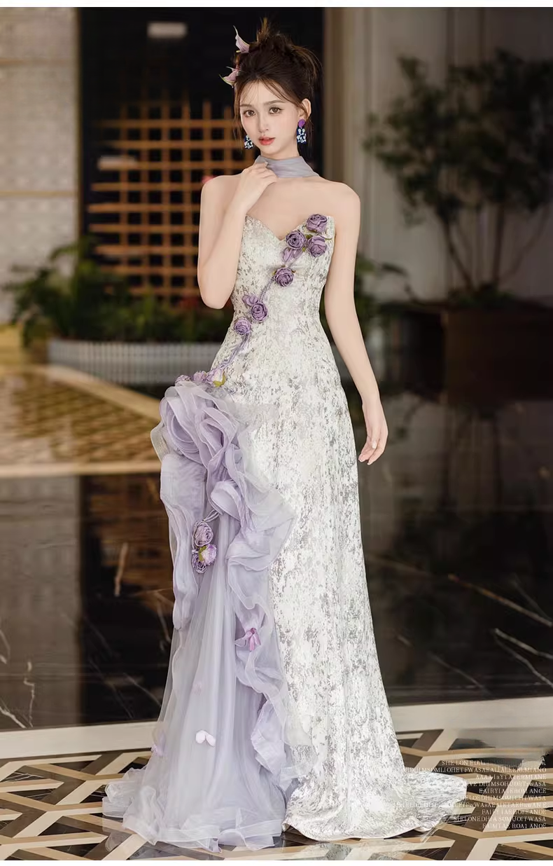 Glamouröses, lilafarbenes 3D-Blumen-Abendkleid mit Herzausschnitt und Spitze, Meerjungfrauen-Stil, trägerlos, DP7095