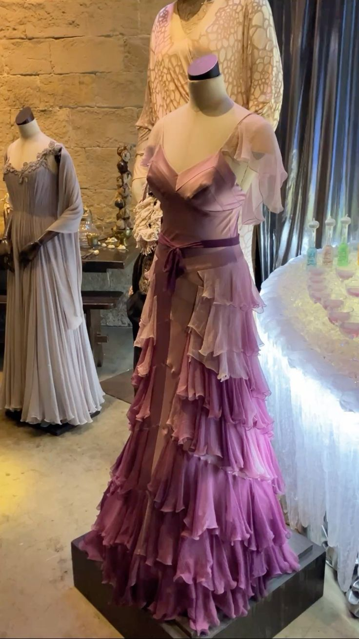 Chic Lilac Ombre Ruffled Tiered A-Line Evening Gown with Sheer Sleeves DP7865