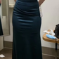 Robe de soirée longue en satin bleu marine à col en V et dos nu, DP4369