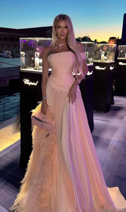 Vintage Pink Feather Prom Dress A-Line Evening Gown Strapless Party Dress Long Formal Dress DP6885