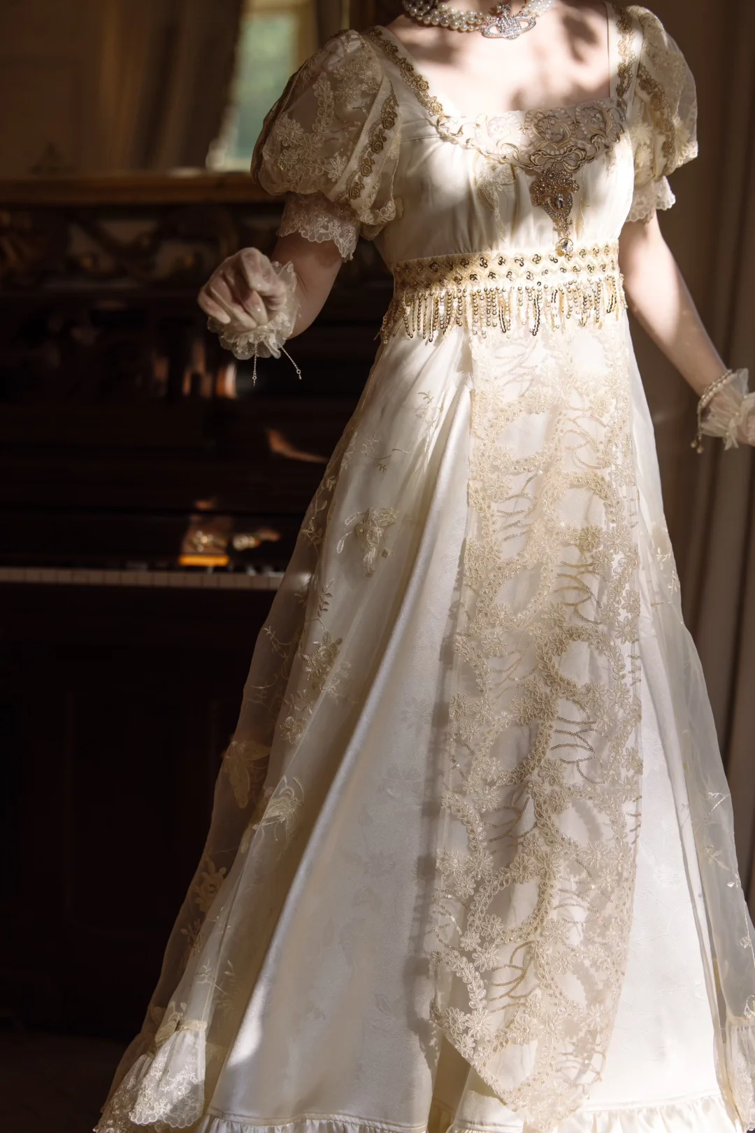 Elegant Cream Lace & Sequin Puffy Sleeves Evening Dress Prom Dress DP8117