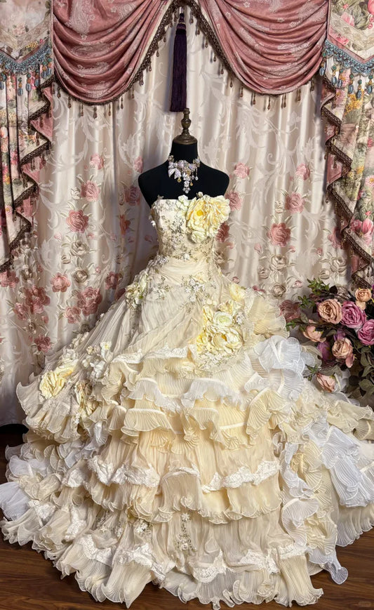 Vintage Applique Ruffles Strapless Sweet 16 Quinceanera A-Line Evening Dress Ball Gown DP6282