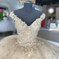 Elegantes Elfenbein V-Ausschnitt Applikation A-Linie Ballkleid für Sweet 16 Quinceanera Geburtstagskleid Abendkleid Ballkleid DP6519