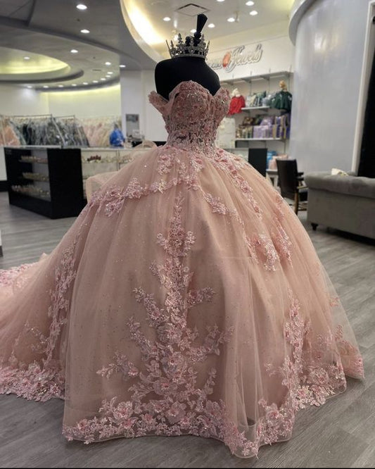Elegantes rosa schulterfreies A-Linien-Ballkleid mit Paillettenapplikationen und bodenlangem Sweet 16 Quinceanera-Kleid, Geburtstagskleid, Abendkleid, Ballkleid, DP6443
