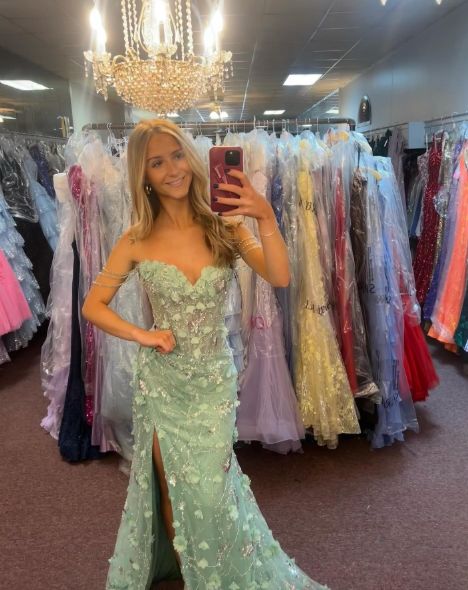 Elegant Sage Green 3D Floral Appliques Prom Dress Sweetheart Mermaid Off-the-shoulder Evening Gown DP7915