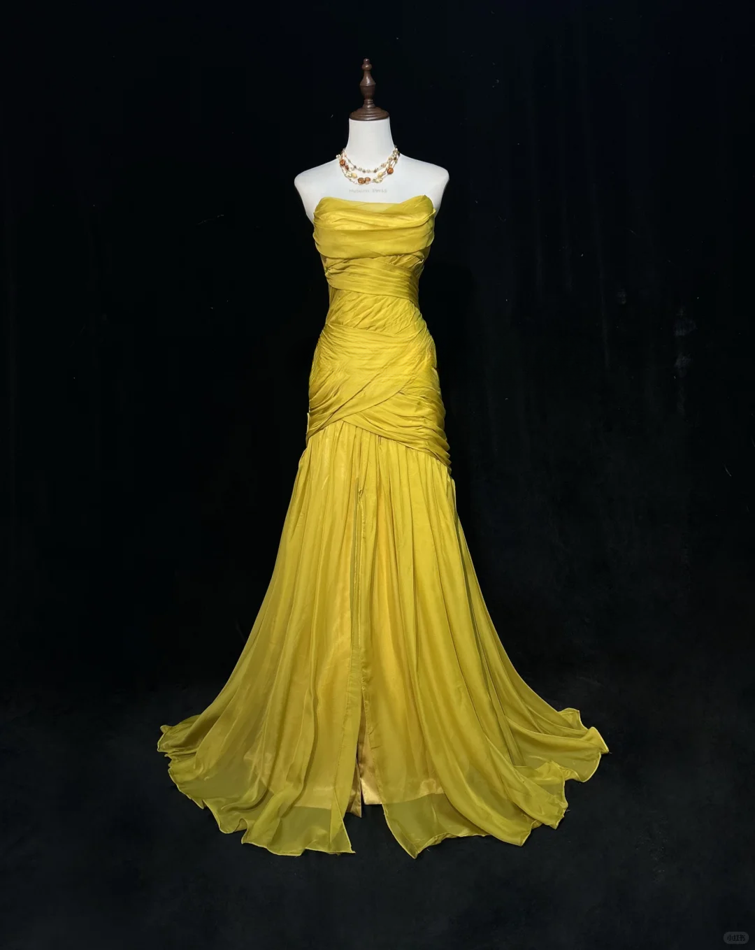Elegant Yellow Strapless Ruched Prom Dress Mermaid Evening Gown DP7114