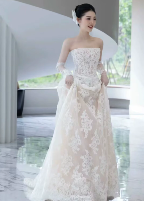 Elegant Strapless Floral Lace Mermaid Detachable Long Lace Sleeves & Scalloped Veil Wedding Dress DP8620