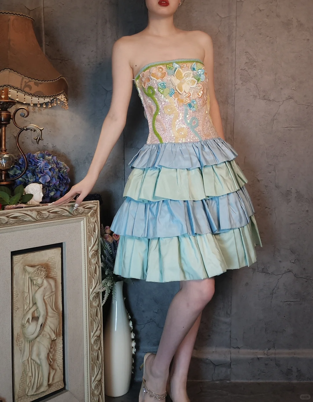 Retro Colorful Strapless Floral Design A-line Short Tiered Homecoming Dress  DP6059