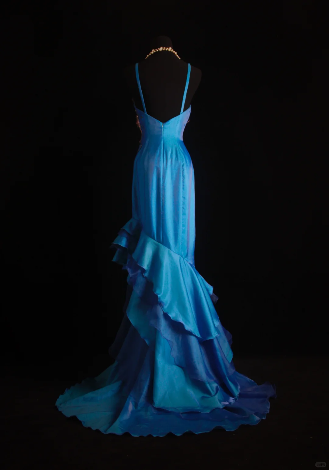 Vintage Blue Mermaid Spaghetti Straps Sequin Beaded Embroidery Evening Gown DP7375