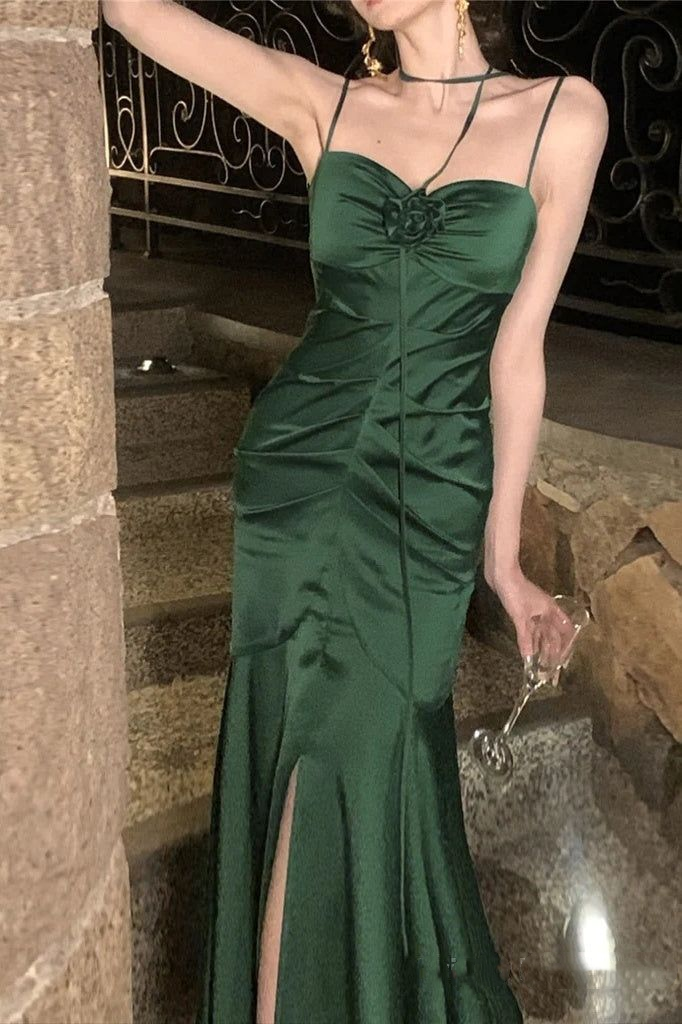 Wunderschönes smaragdgrünes Satinkorsett-Spaghettiträger Meerjungfrauen-Ballkleid mit 3D-Rosen DP8363