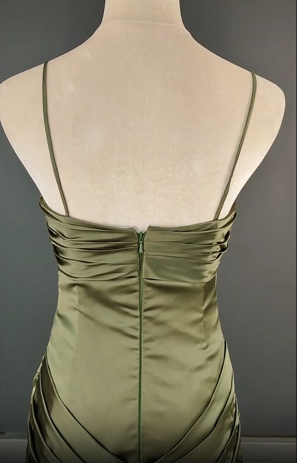 Retro Glam Olive Green Satin Mermaid Prom Dress Spaghetti Strap Ruffled Evening Gown DP7911