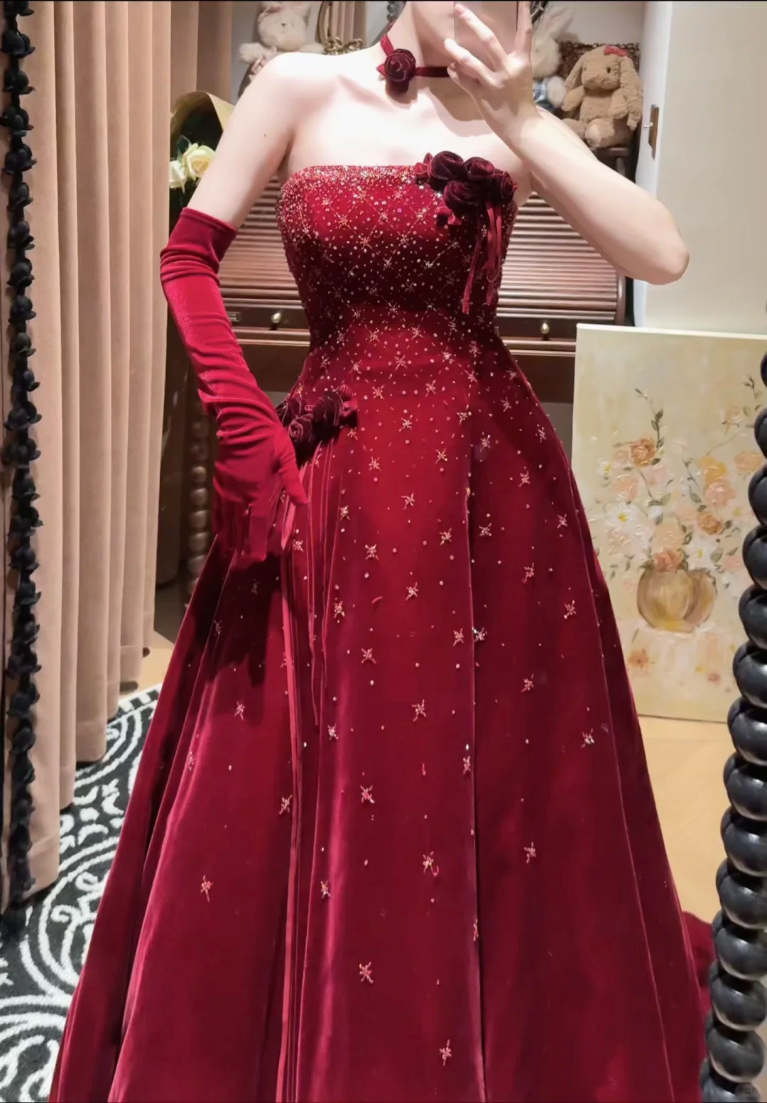 Vintage-Inspired Burgundy Strapless Velvet Evening Gown Starry Sequin Details Floral Applique Prom Dress DP7289