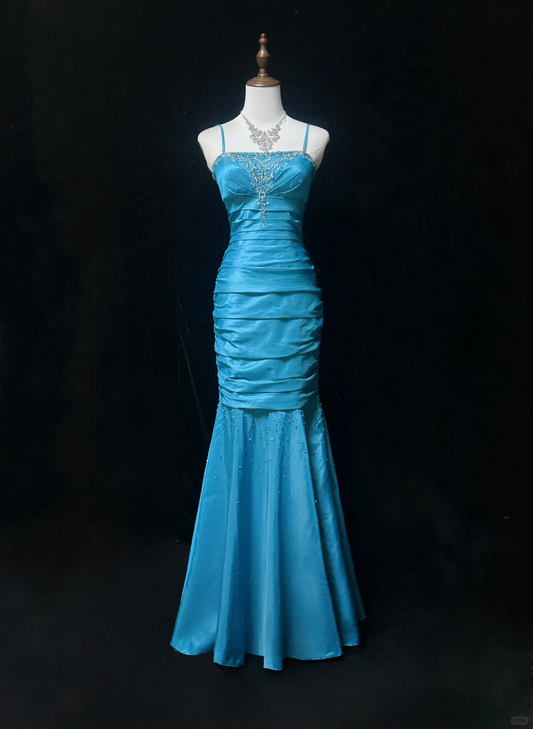 Robe de soirée longue style sirène bleue à bretelles spaghetti et perles, DP5329