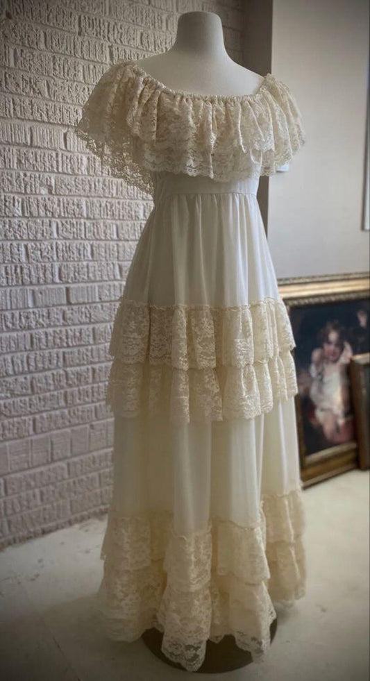 Ivory Off Shoulder A-Line Lace Vintage Long Prom Dress Birthday Outfits, DP3379