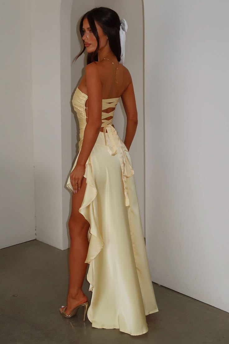 Elegant Yellow Satin Strapless Ruched Sheath High Slit Asymmetrical Cocktail Party Prom Dress DP8650