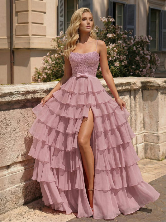 Glamouröses Ballkleid aus Spitze mit gestuftem Rüschenrock, hohem Schlitz und Schleifendetail an der Taille, A-Linie, Abendkleid DP8214