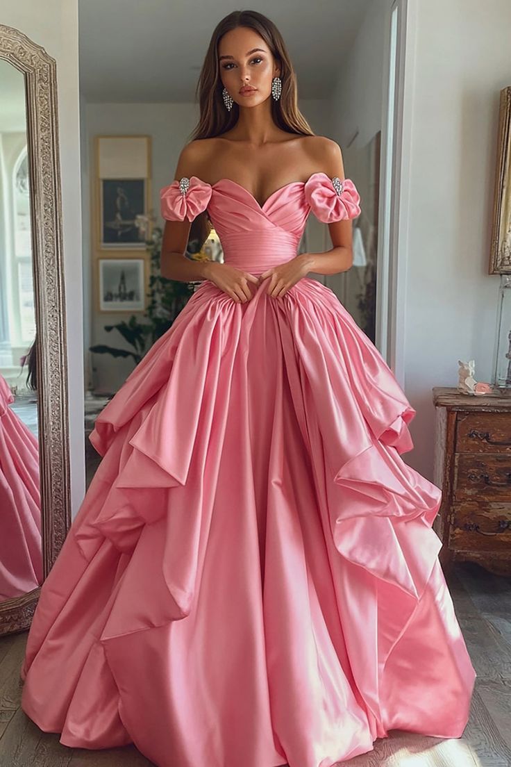 Robe de bal longue glamour en satin rose à épaules dénudées, coupe trapèze et décolleté cœur DP7014